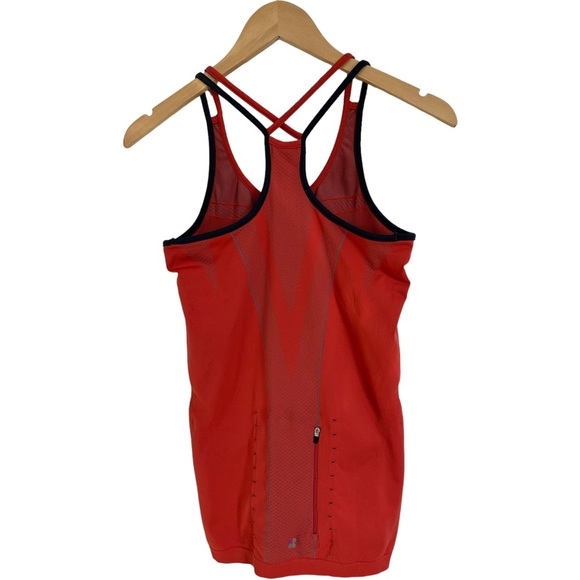 Sweaty Betty Racerback Seamless Tank Back Zipper Pocket Size Medium - Picture 13 of 16